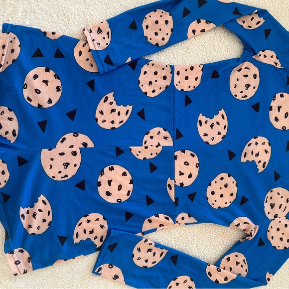 Blue Cookie Monster 🍪 Sleepwear Romper / size small - Picture 5 of 9